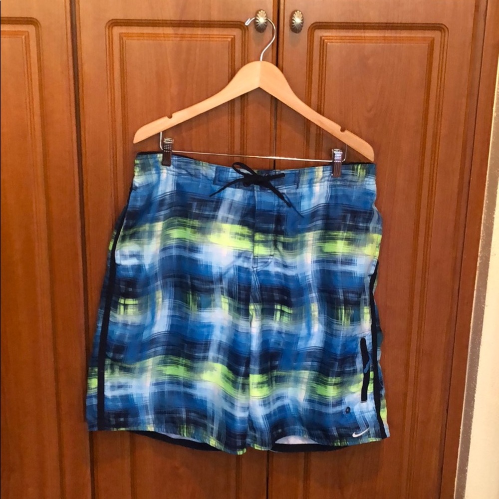 Nike men’s blue swimsuit-size XL